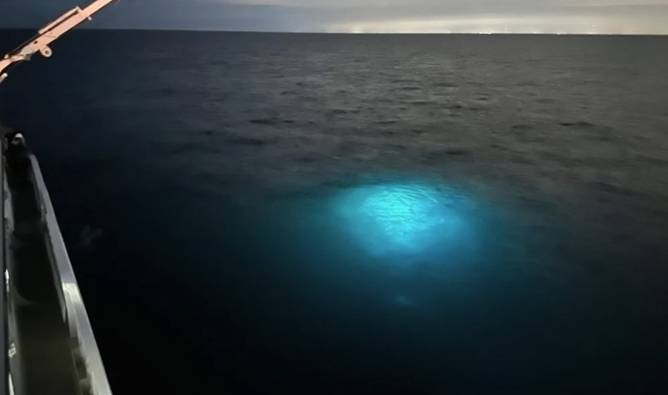 Mystery light in Gulf of Mexico.