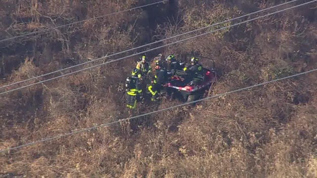 No drone found after reports of one striking New Jersey power lines and crashing into field: police